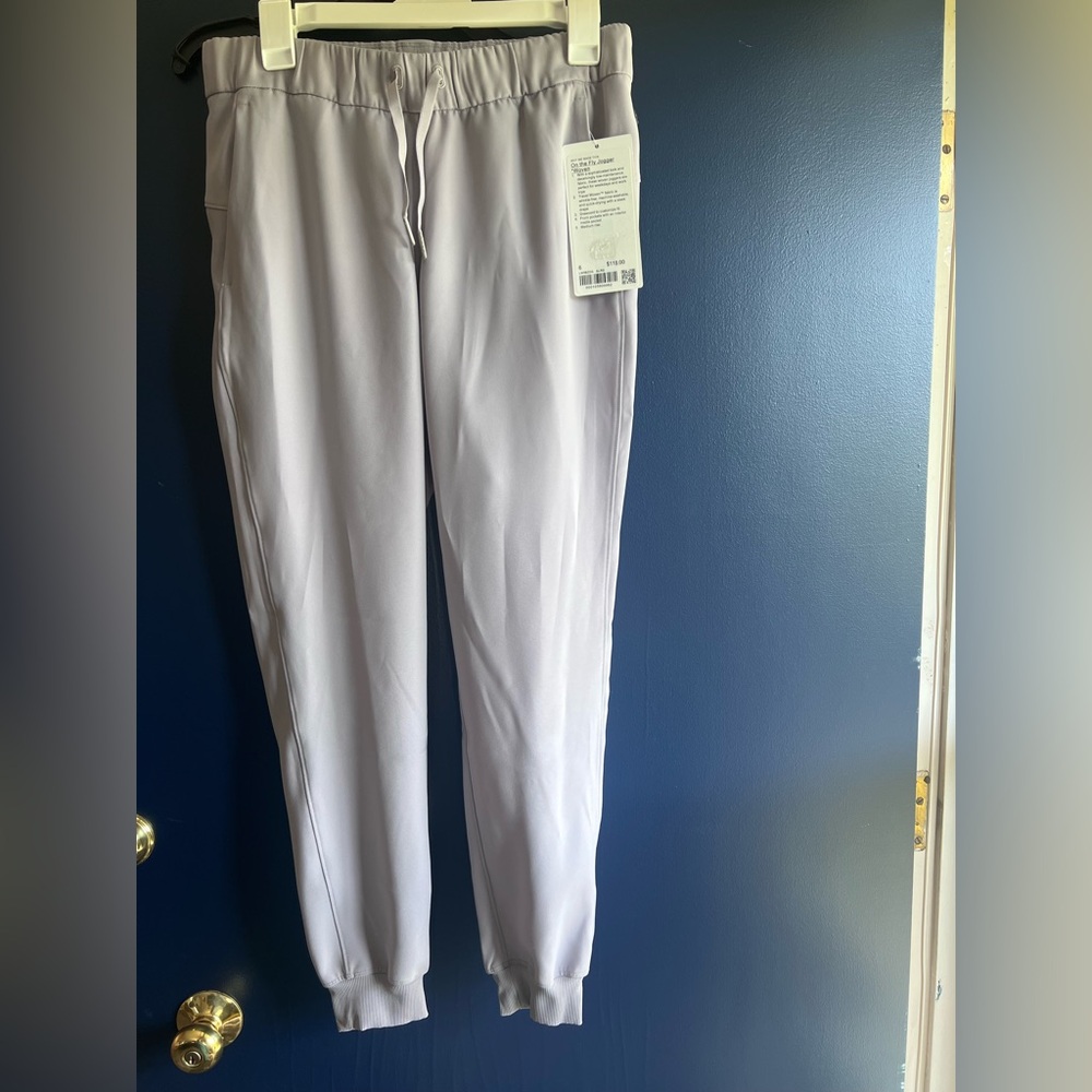 lululemon athletica On the Fly Jogger - Gray